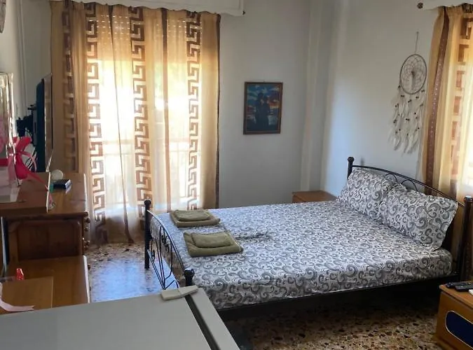 Anita's Hosting * Kalamata