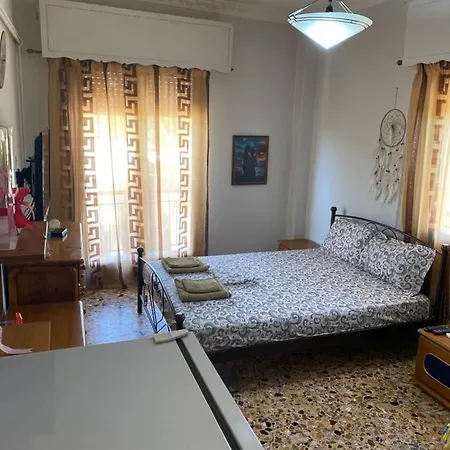 Anita's Hosting * Kalamata