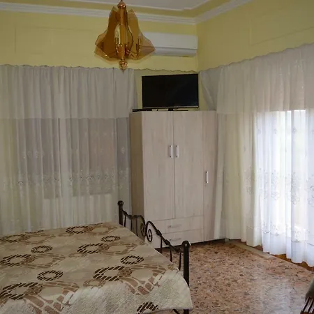 홈스테이 Anita's Hosting 칼라마타