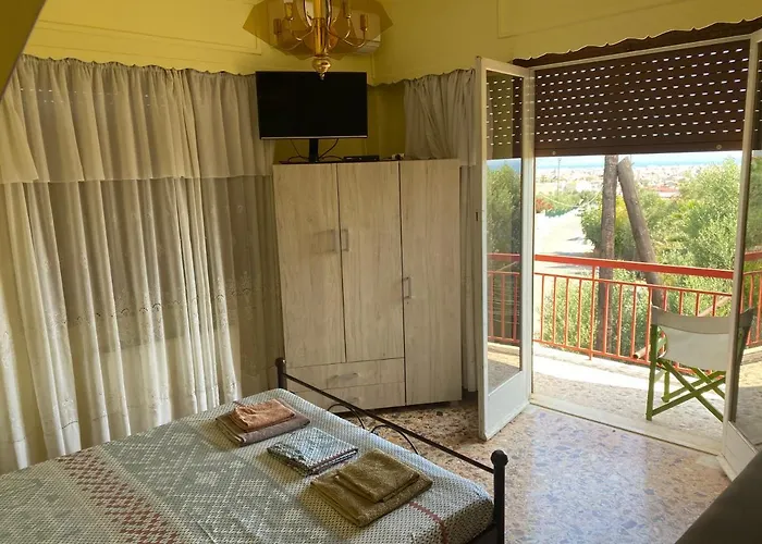 Anita's Hosting * Calamata